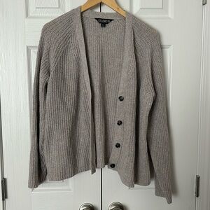 Light gray cardigan button up